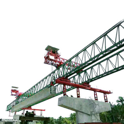 Кран пусковой установки луча конструкции автодорожного моста конкретный