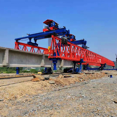 Электрический луч железнодорожного моста Outdoors раскрывая пусковую установку с предохранением от перегрузки